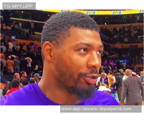 马库斯斯马特在NBA的成长之路与球场表现分析